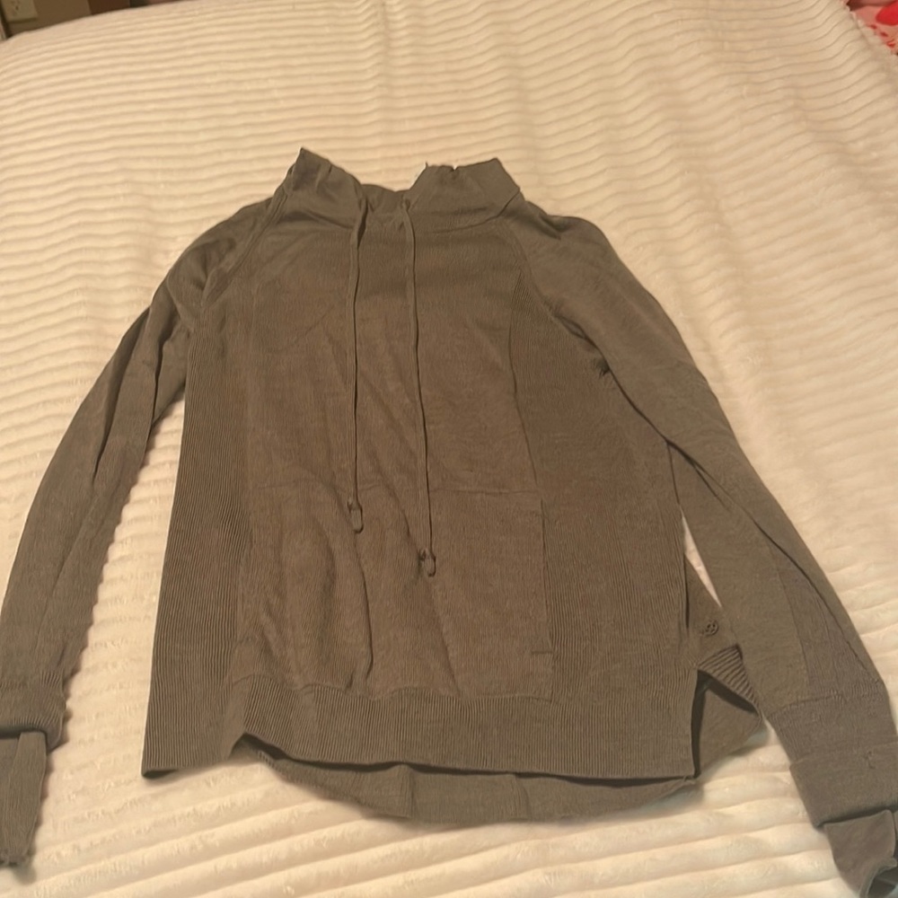 grey lulu knitted hoodie